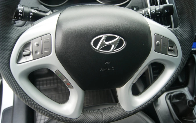 Hyundai ix35 cena 38500 przebieg: 161258, rok produkcji 2013 z Krosno małe 466